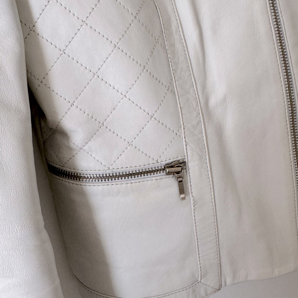 Cache White Leather Jacket - Picture 5 of 9